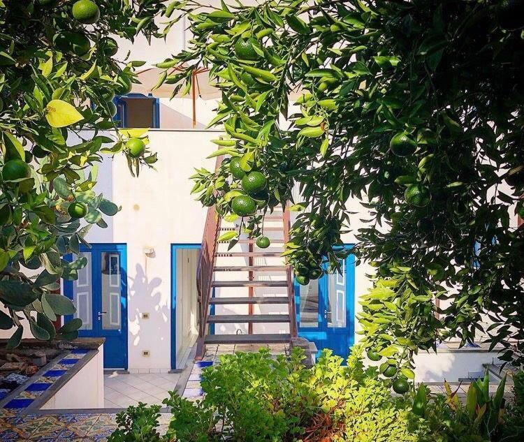 Punta Sallustro Lipari Exteriör bild